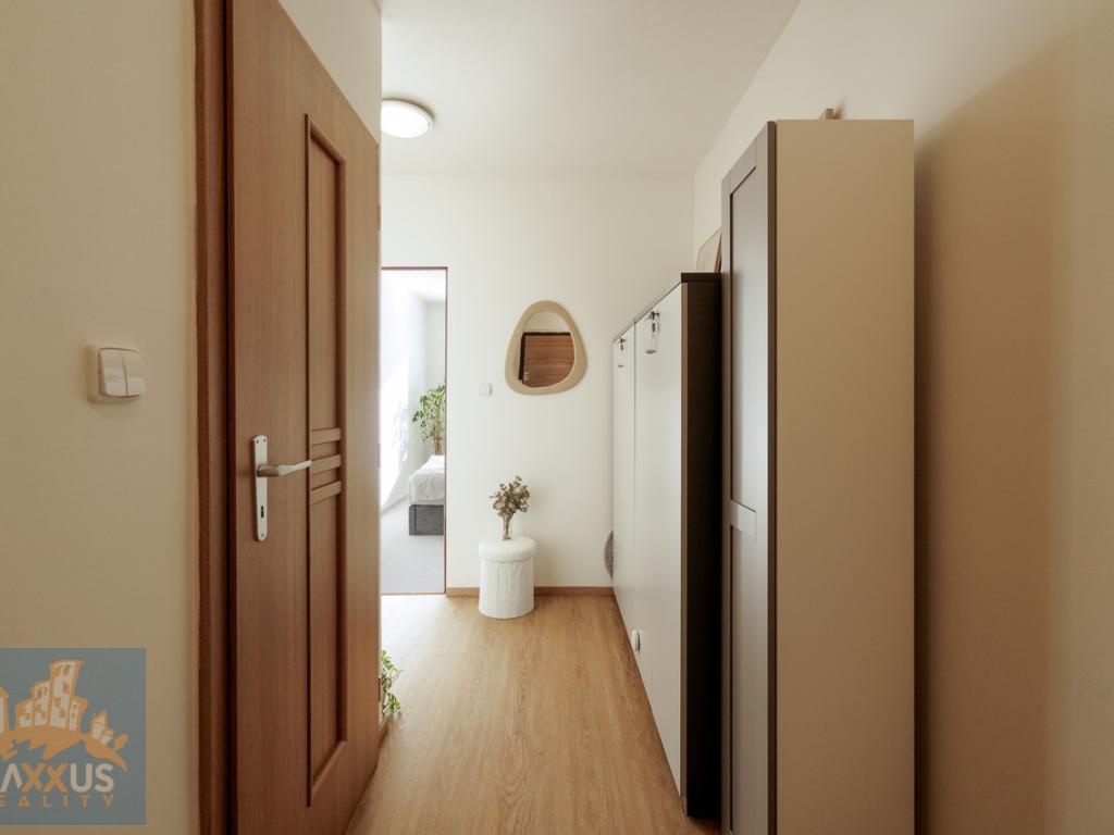 Prodej bytu 2+kk 42 m2, Praha – náhled fotky 13
