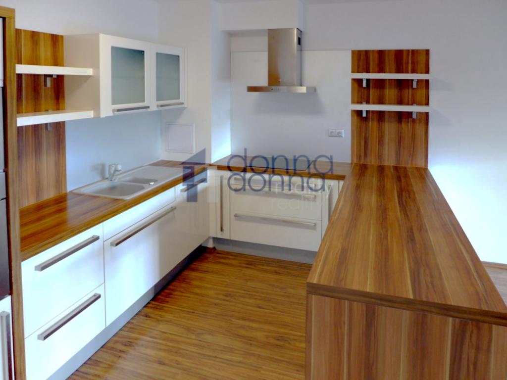 Pronájem bytu 2+kk 82 m2