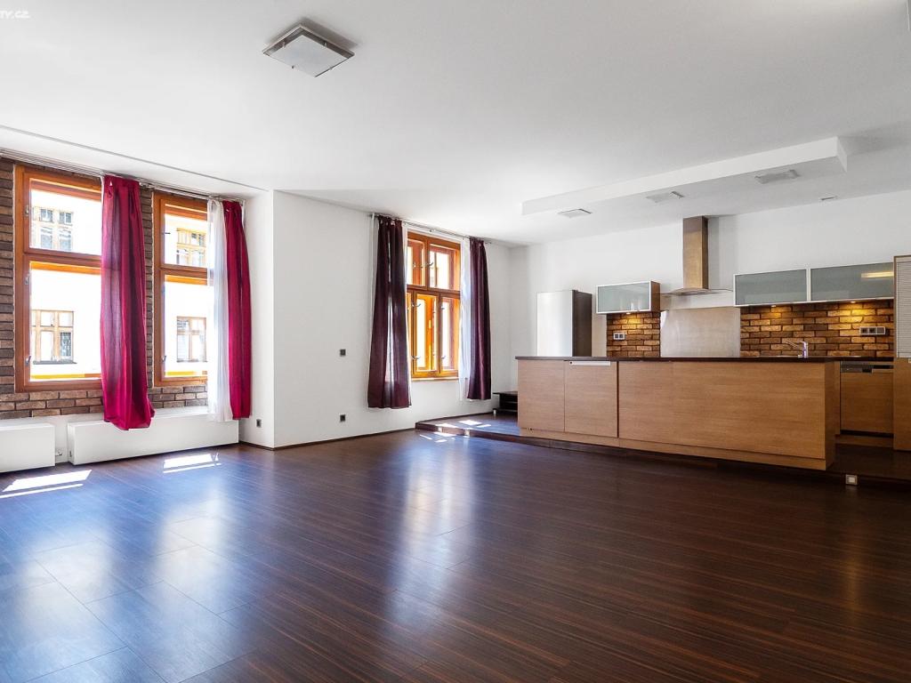 Pronájem bytu 3+kk 104 m2