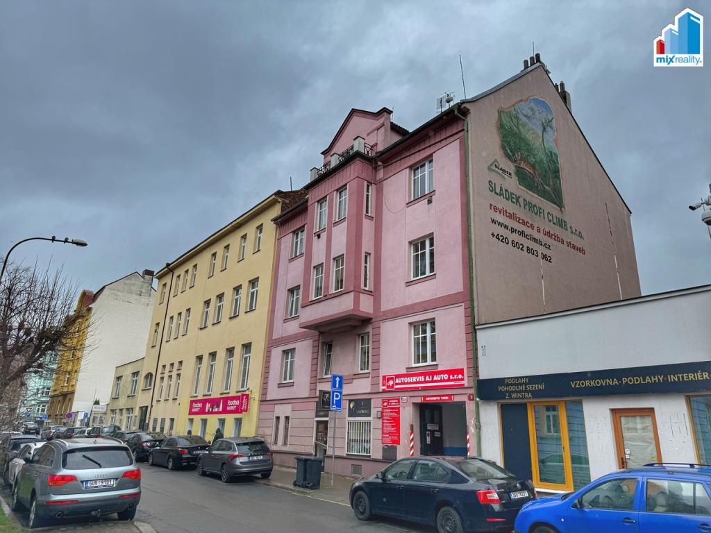 Pronájem bytu 1+1 38 m2