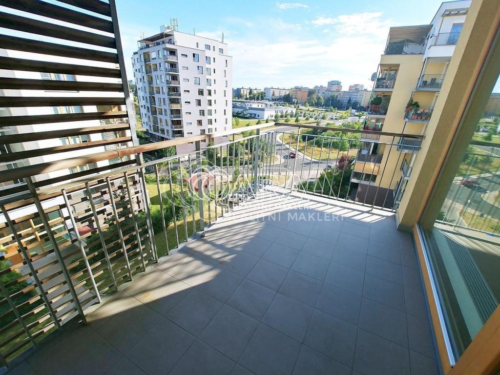Pronájem bytu 2+kk 63 m2