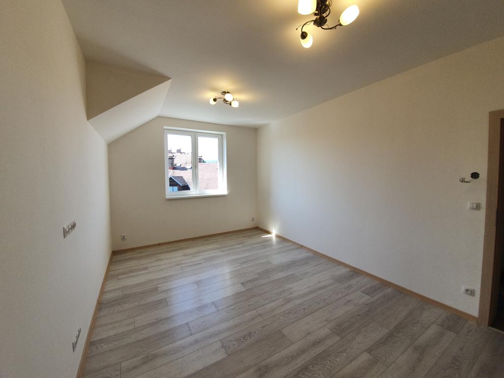 Pronajem bytu 2+1 57 m2
