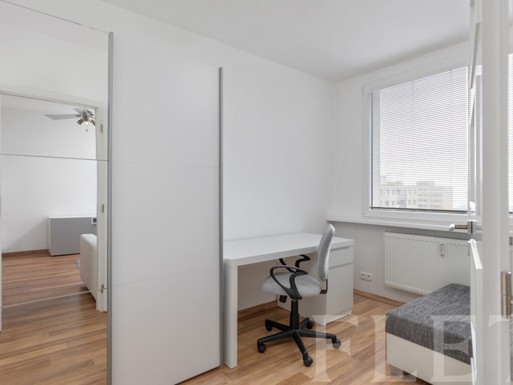 Prodej bytu 4+1 80 m2, Praha – náhled fotky 6