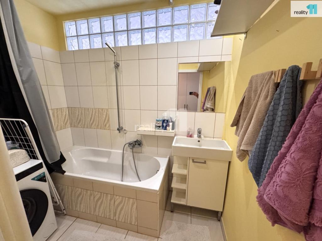 Pronájem bytu 2+kk 54 m2, Praha – náhled fotky 9