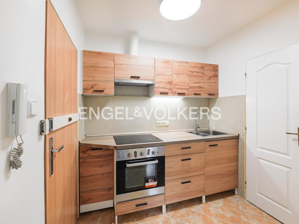 Pronájem bytu 2+1 50 m2