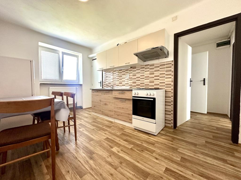 Pronájem bytu 2+1 57 m2