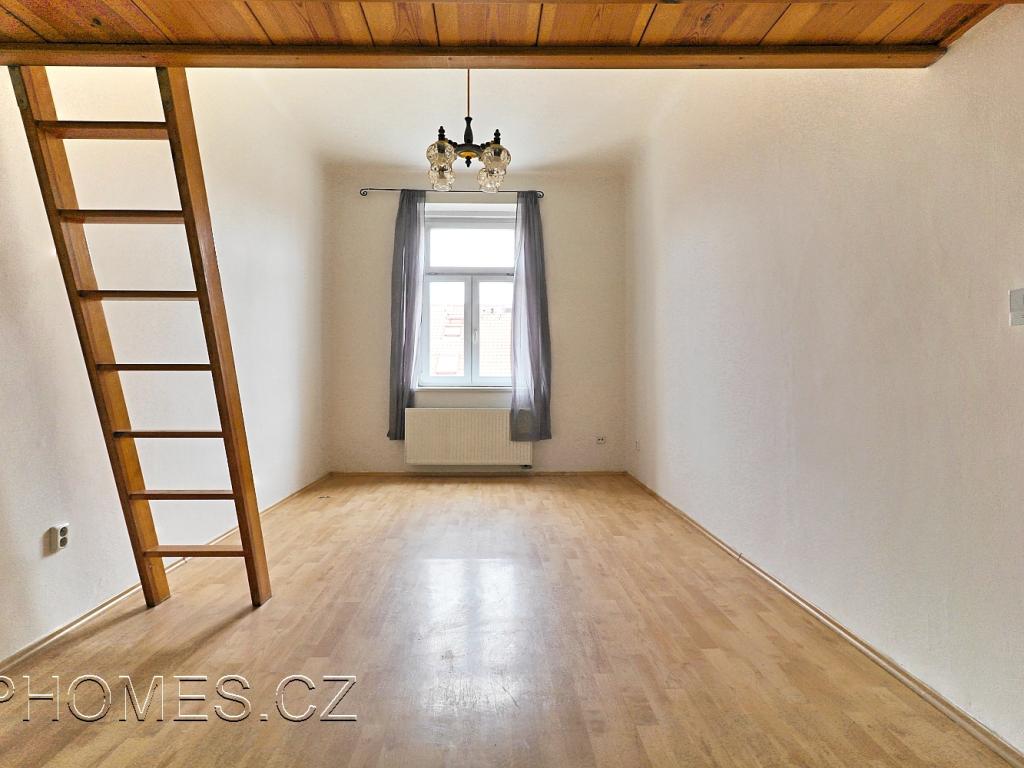 Pronájem bytu 1+1 36 m2