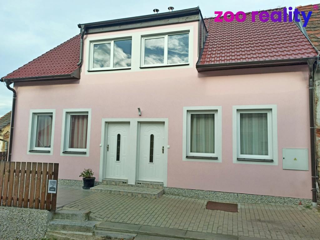 Pronájem bytu 3+kk 77 m2