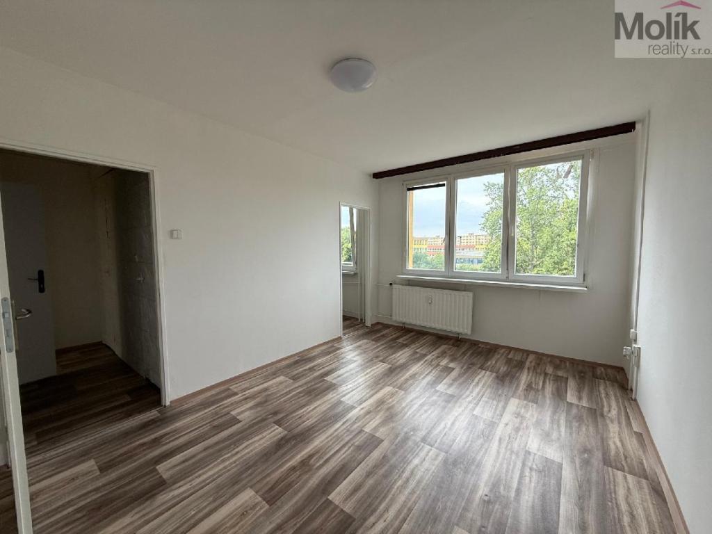 Pronájem bytu 1+kk 27 m2
