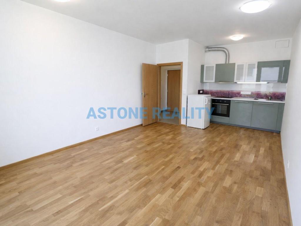 Pronájem bytu 2+kk 50 m2