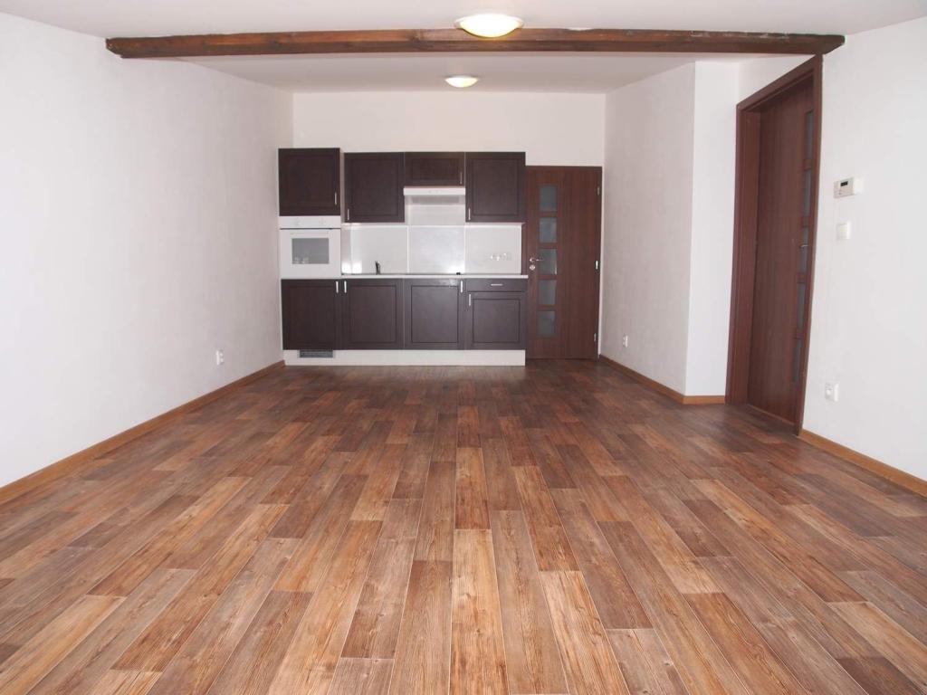 Pronájem bytu 2+kk 42 m2