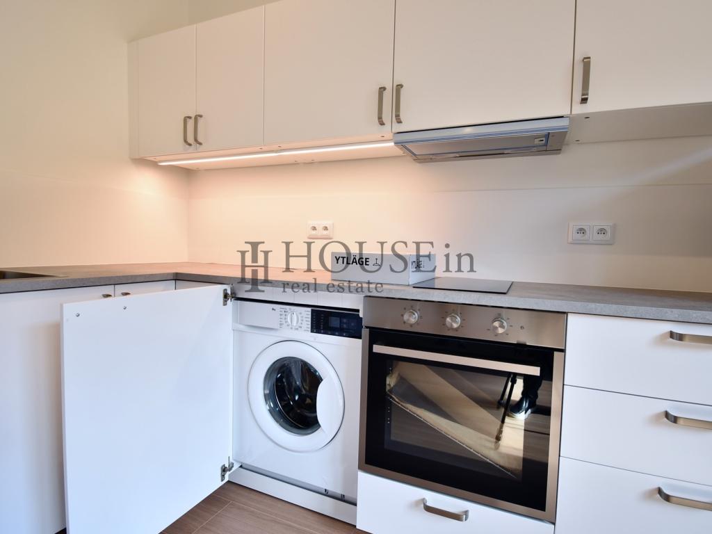 Pronájem bytu 2+kk 37 m2, Praha – náhled fotky 9