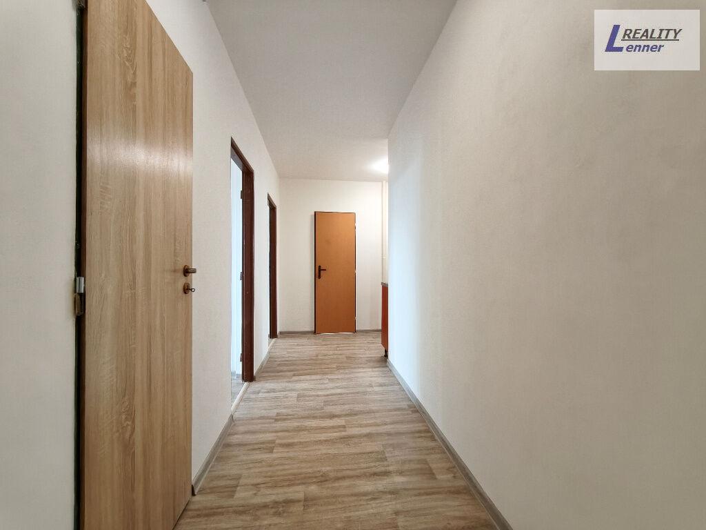 Pronájem bytu 3+1 99 m2, Příbram – náhled fotky 16