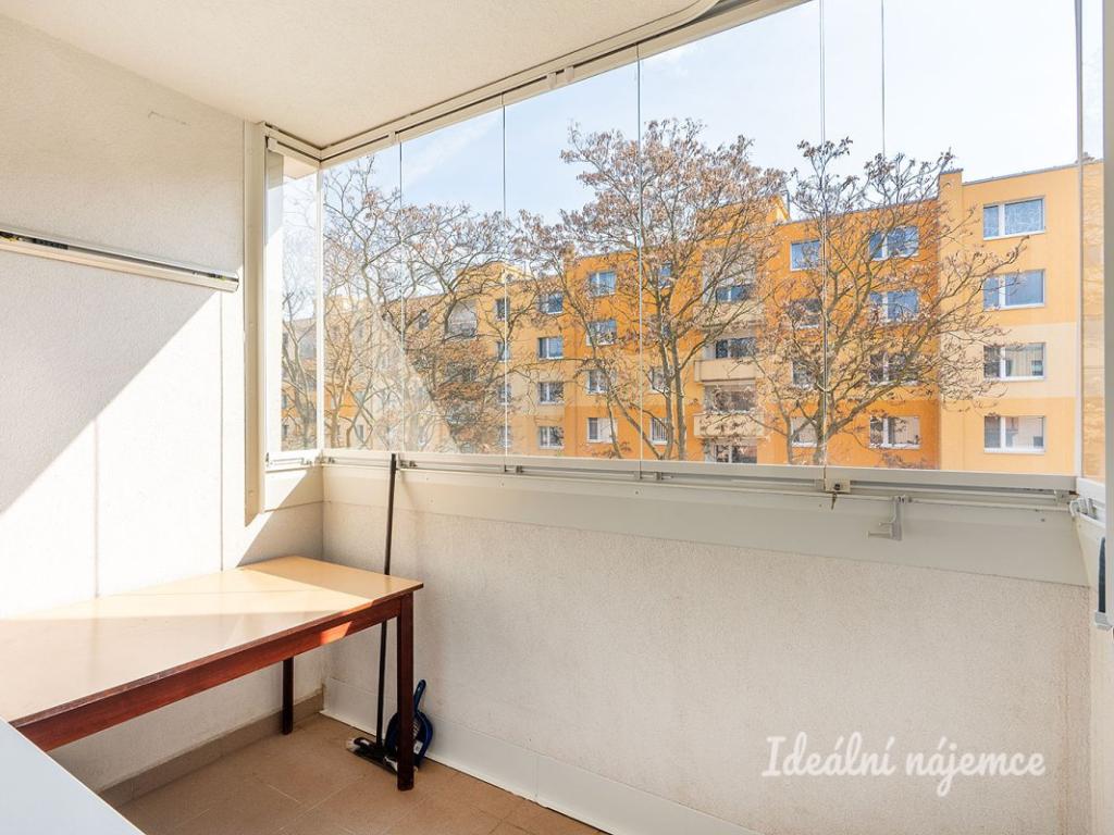 Pronájem bytu 2+1 60 m² - View 2