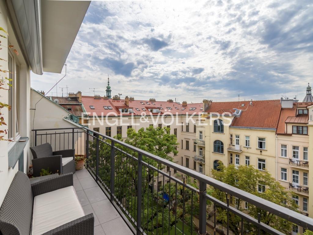 Pronájem bytu 4+kk 140 m2