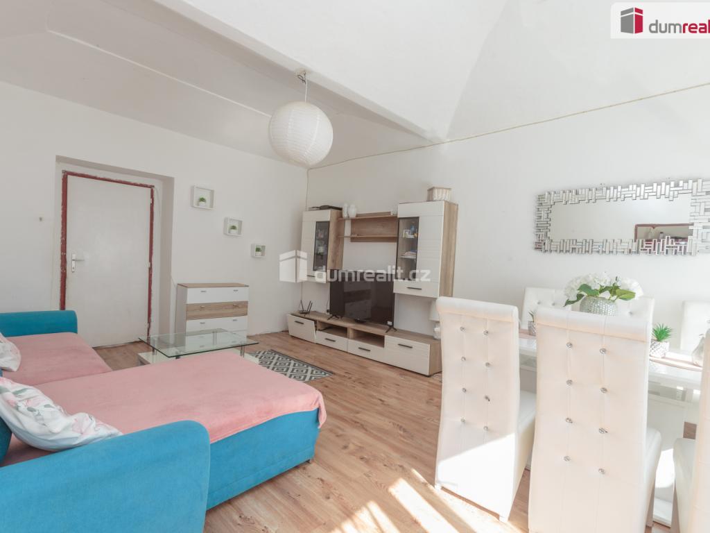 Dům – Králův Dvůr, Počaply – pohled 5