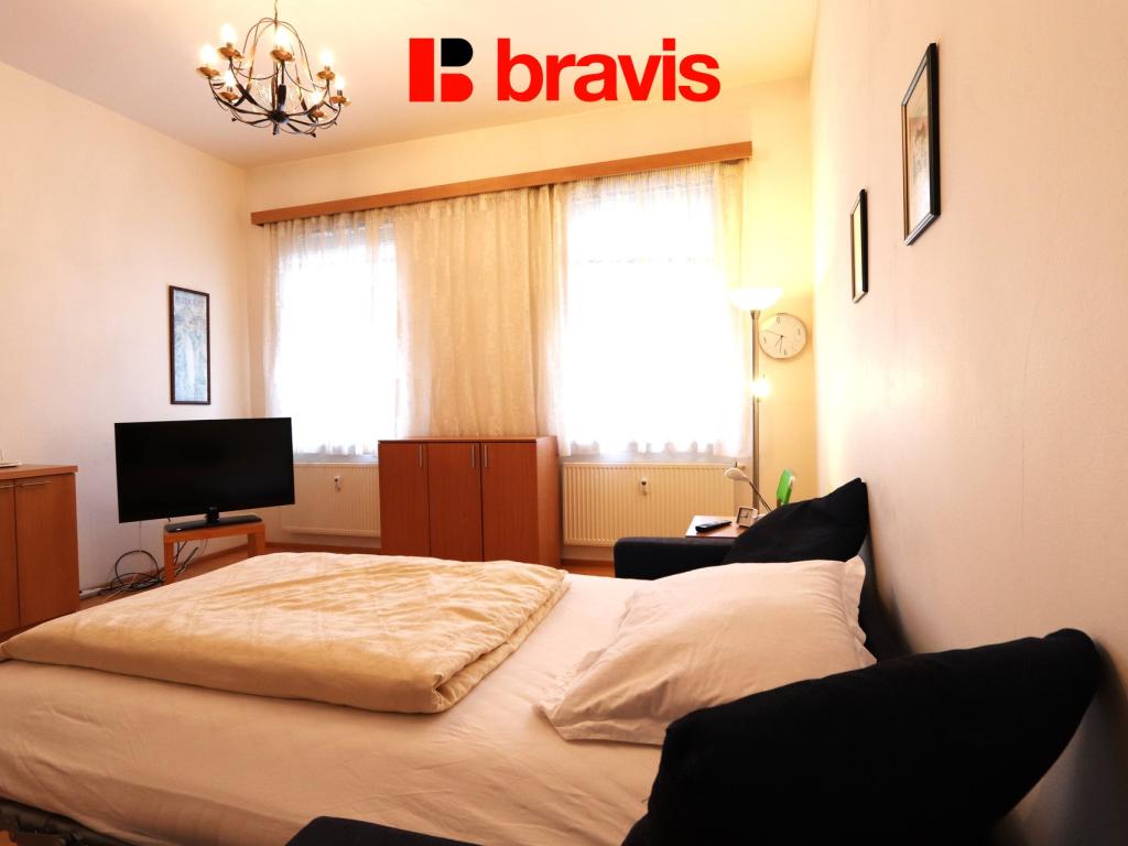 Pronájem bytu 1+kk 37 m2