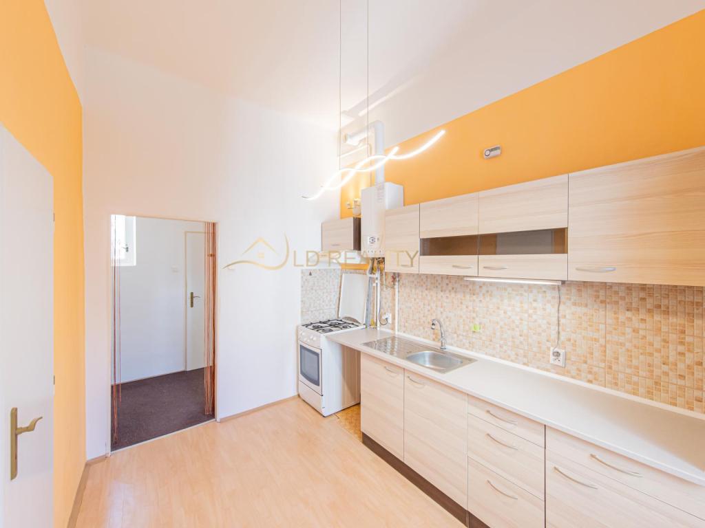 2-room apartment for rent · 56 m² · Olomouc — 534 €/mo
