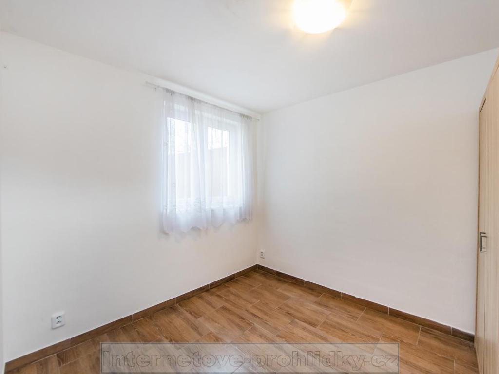 Pronájem bytu 2+kk 54 m2