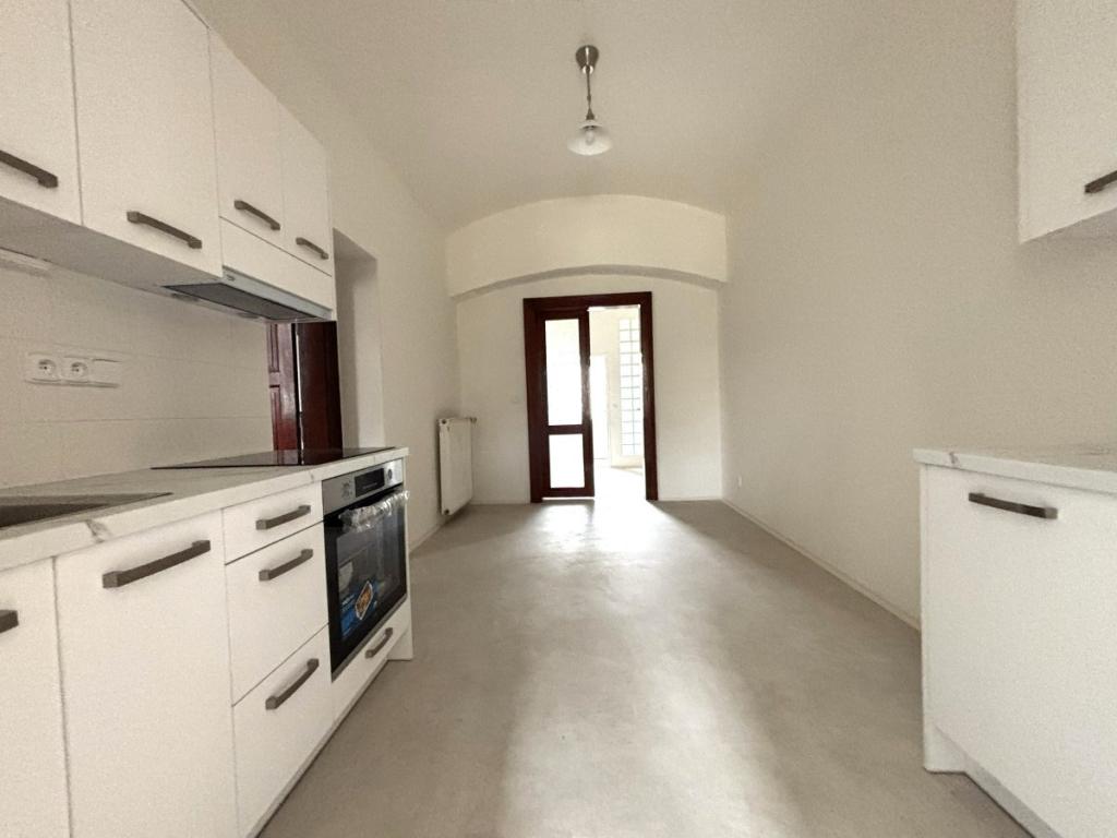 Pronájem bytu 1+1 51 m2