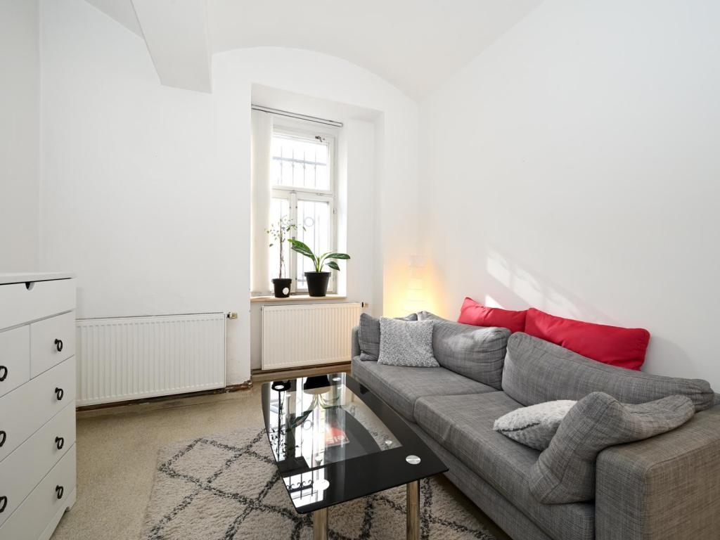 Pronájem bytu 2+kk 50 m2, Praha – náhled fotky 2