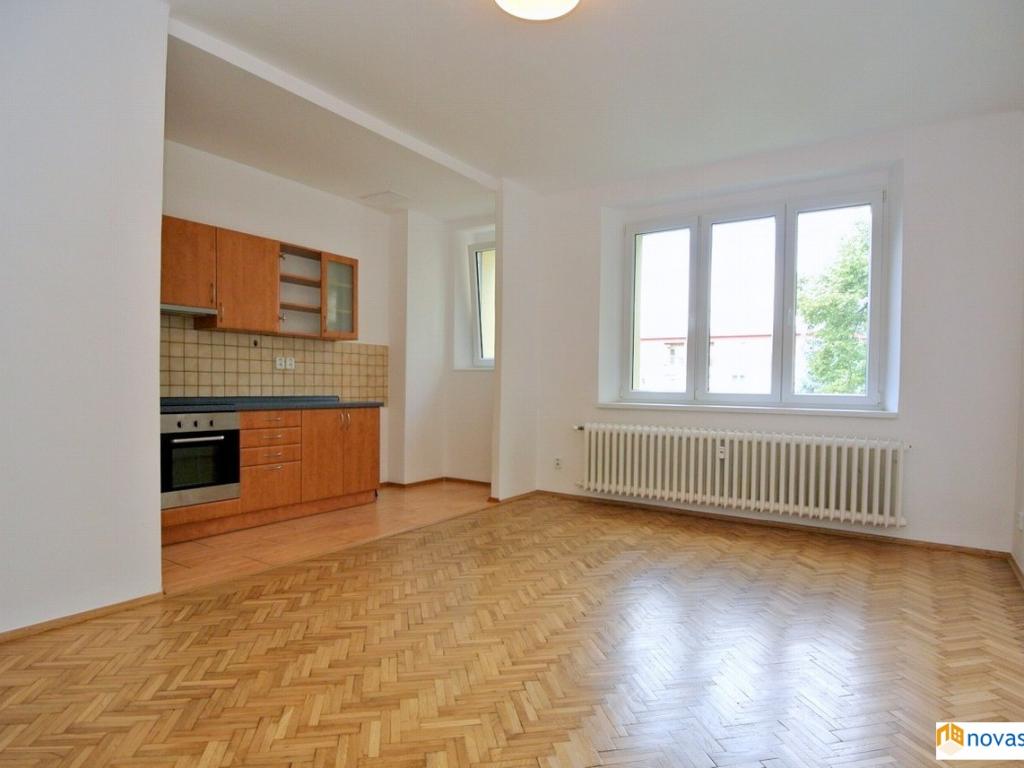 Pronájem bytu 1+kk 39 m2