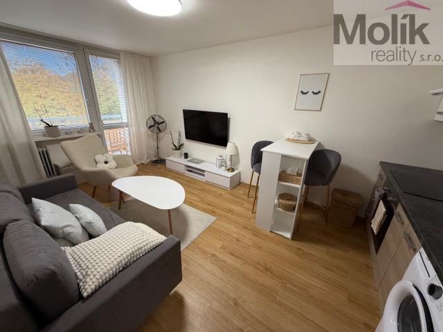 Pronájem bytu 2+kk 40 m2