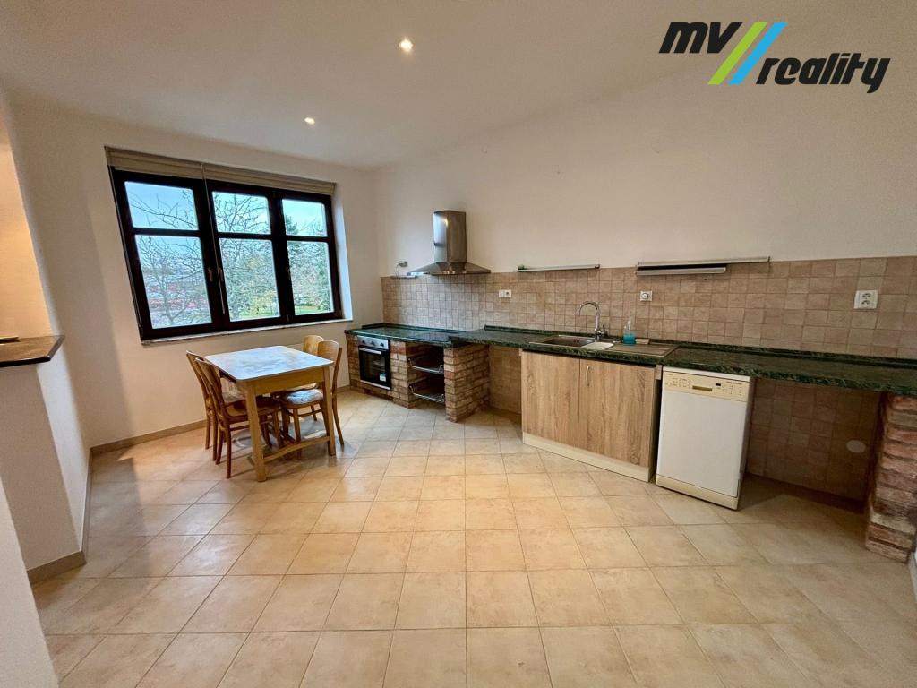 Pronájem bytu 2+kk 90 m2