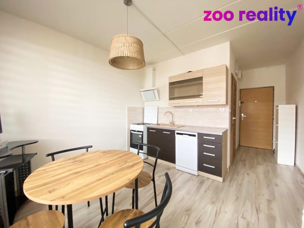 Pronájem bytu 1+1 35 m2