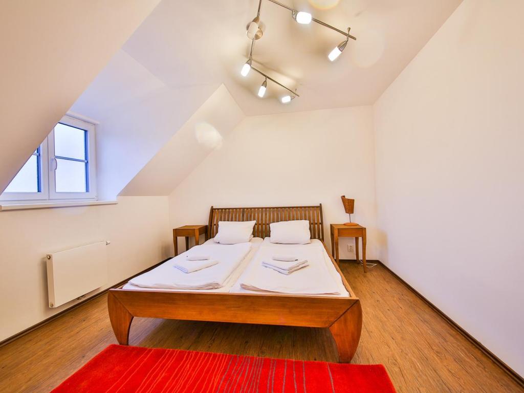 Pronájem bytu 2+kk 58 m2