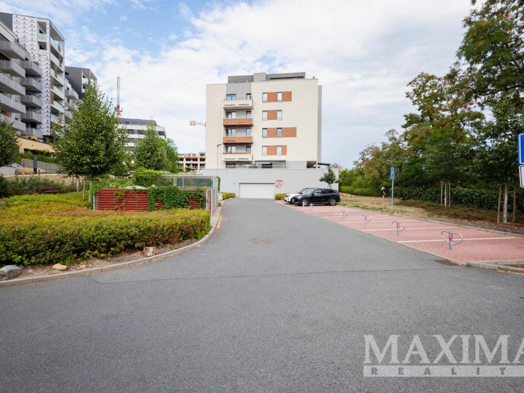 Prodej bytu 2+kk 59 m2, Praha – náhled fotky 24