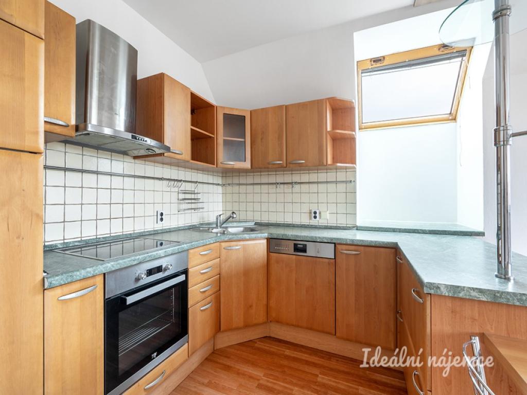 Pronájem bytu 2+kk 74 m2
