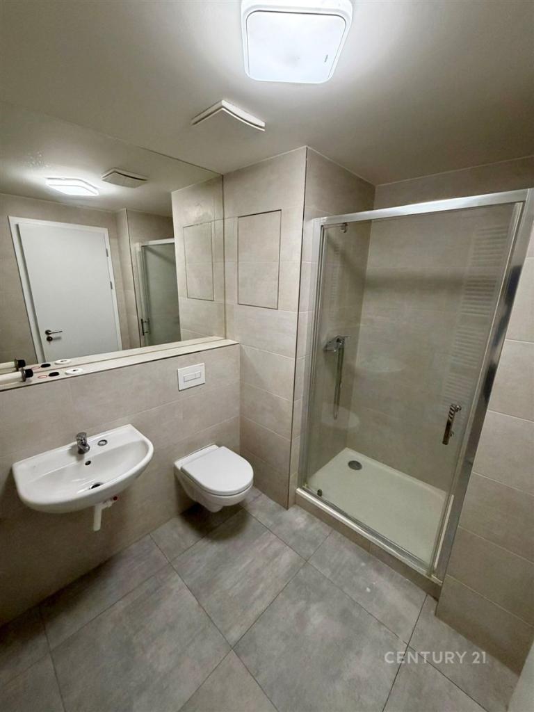 Pronájem bytu 1+kk 33 m2