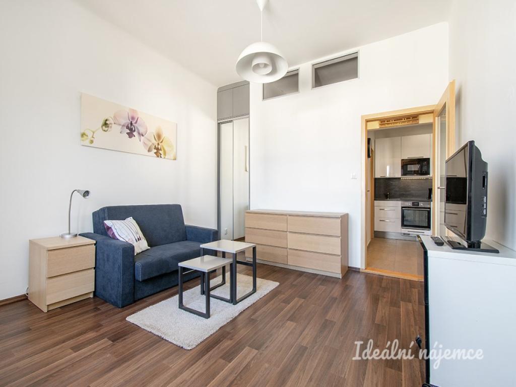Pronájem bytu 2+kk 50 m2