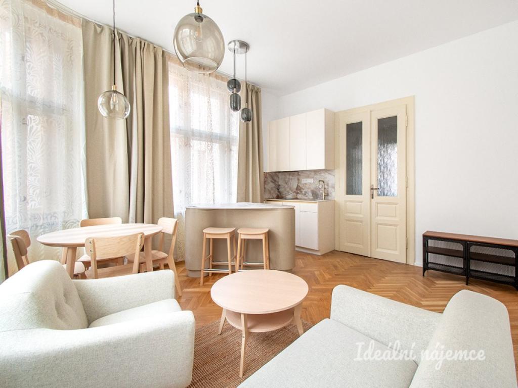 Pronájem bytu 3+kk 68 m2