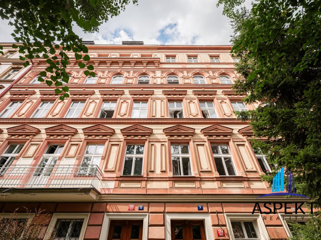 Pronájem bytu 2+1 54 m2