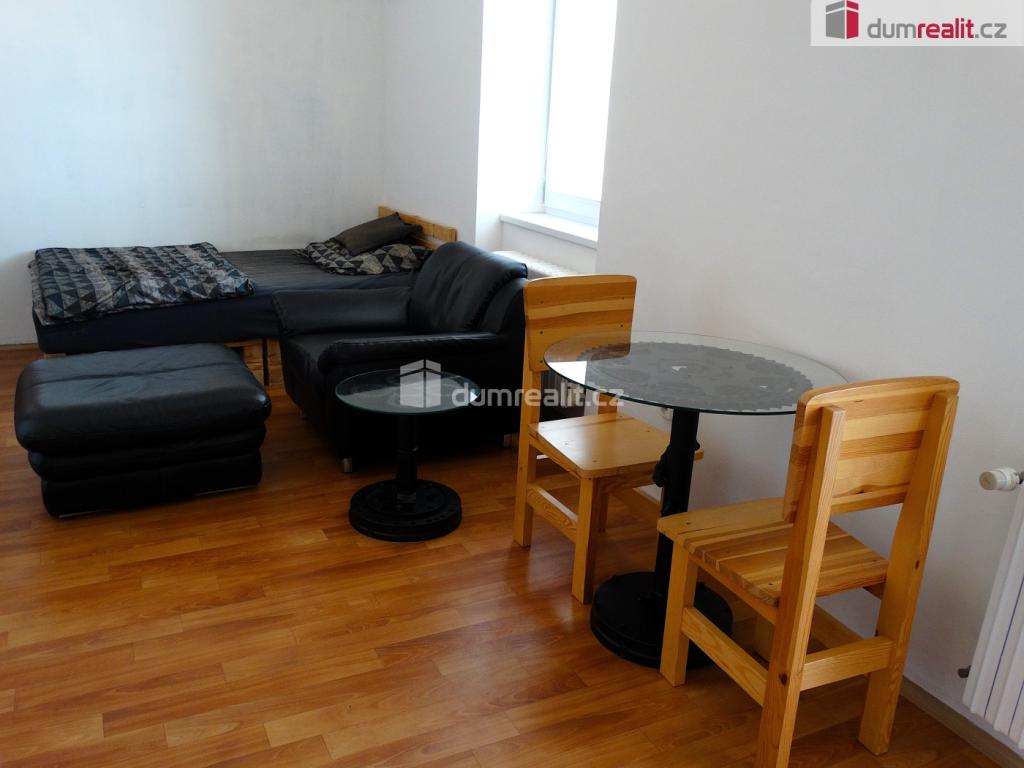 Pronájem bytu 1+kk 32 m2