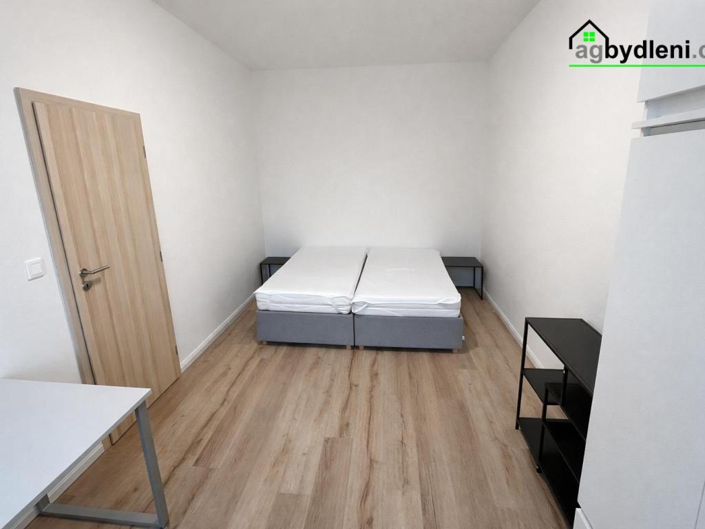 Pronájem bytu 2+kk 34 m2