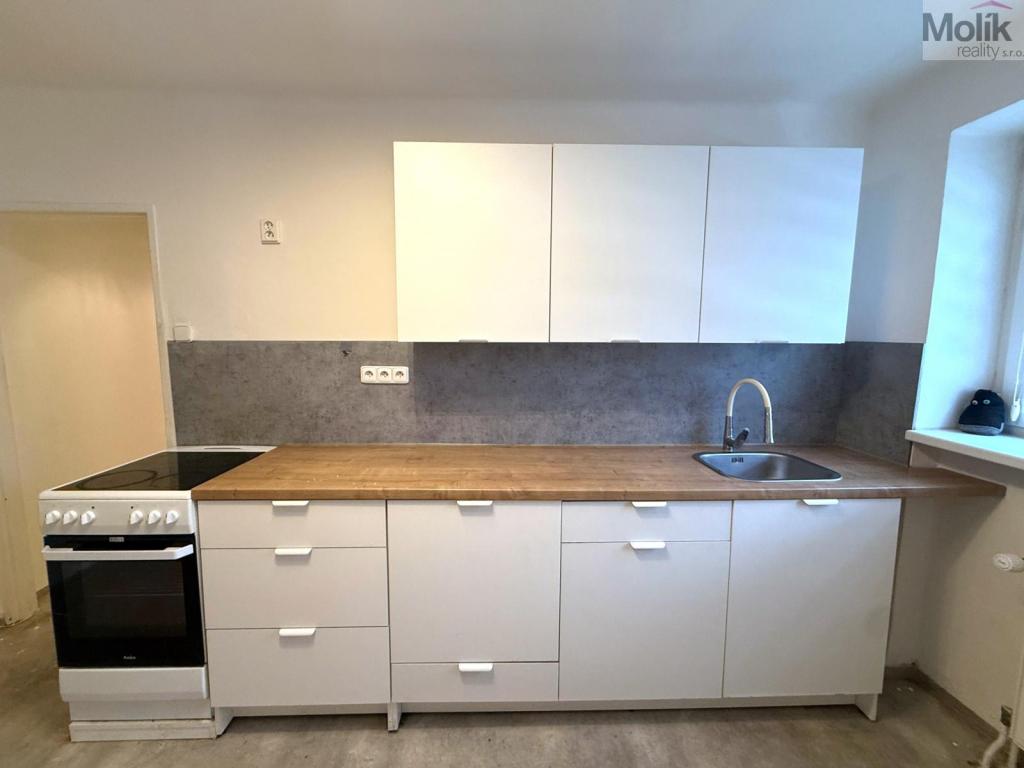 Pronájem bytu 2+1 58 m2