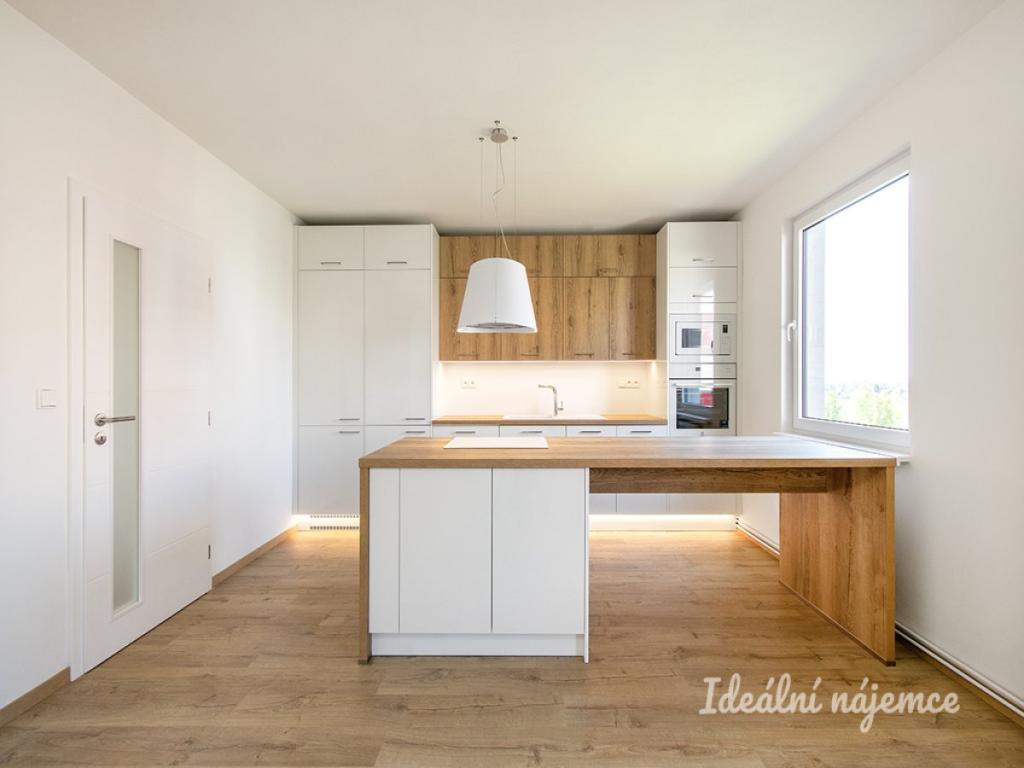 Pronájem bytu 4+kk 74 m2