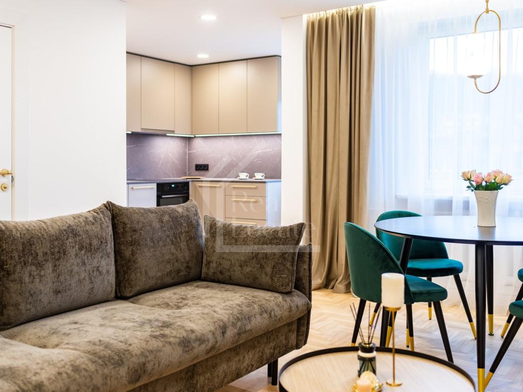 Pronájem bytu 1+kk 40 m2
