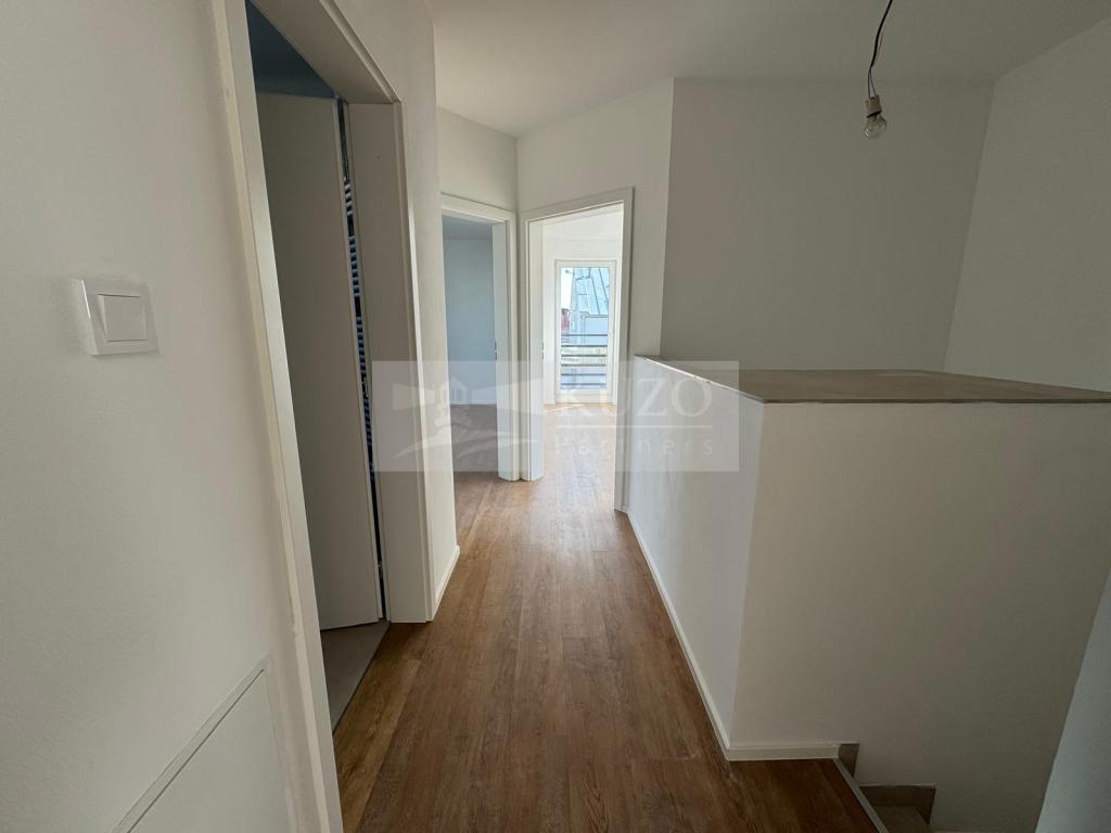 Pronájem domu 165 m2, Mladá Boleslav – náhled fotky 17