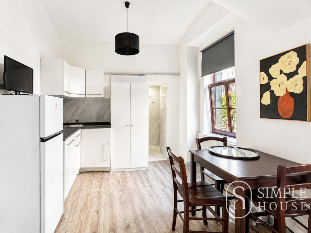 Pronájem bytu 1+kk 24 m² – pohled 4