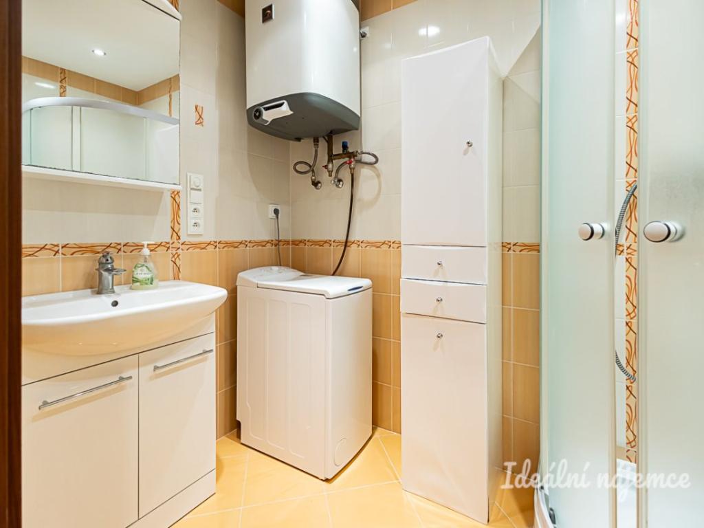 Pronájem bytu 3+kk 61 m2, Praha – náhled fotky 12