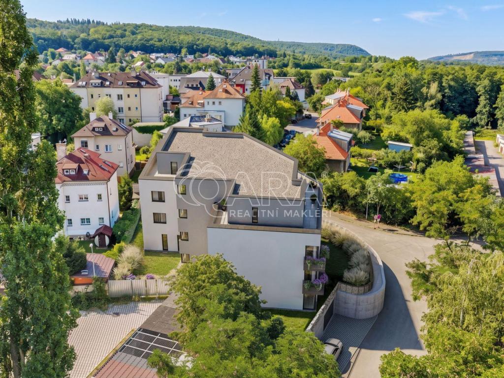 Prodej bytu 1+kk 42 m2, Praha – náhled fotky 7