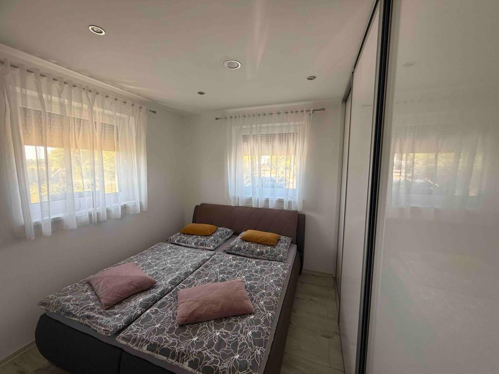 Prodej domu 76 m2, Žerotín – náhled fotky 8