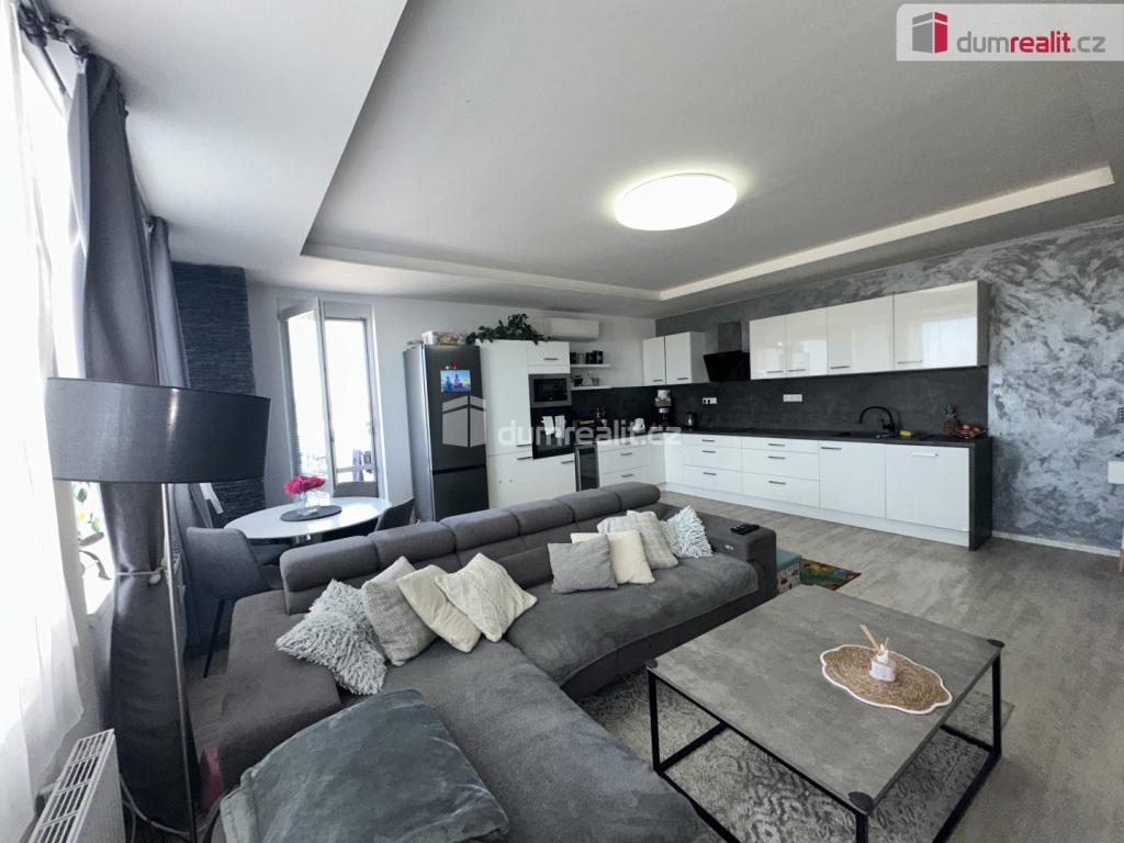 Pronájem bytu 3+kk 82 m2