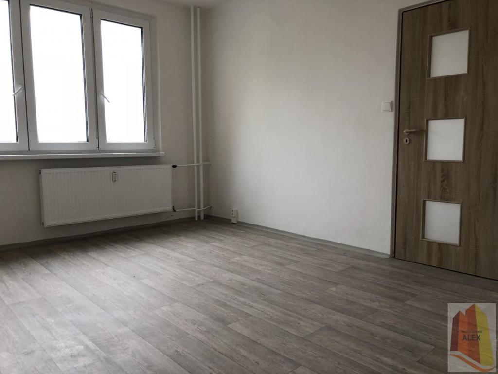 Pronájem 1+1, Chomutov - Kamenná, 5800 Kč, 36 m2