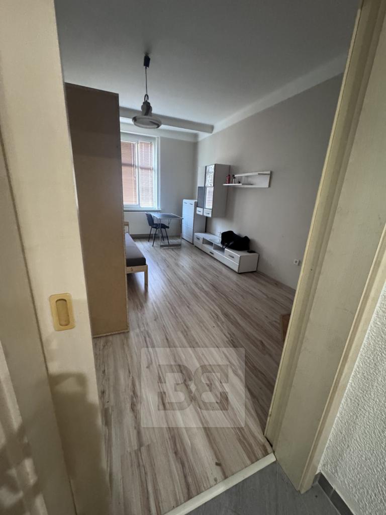 Pronájem bytu 3+1 103 m2, Karlovy Vary – náhled fotky 7