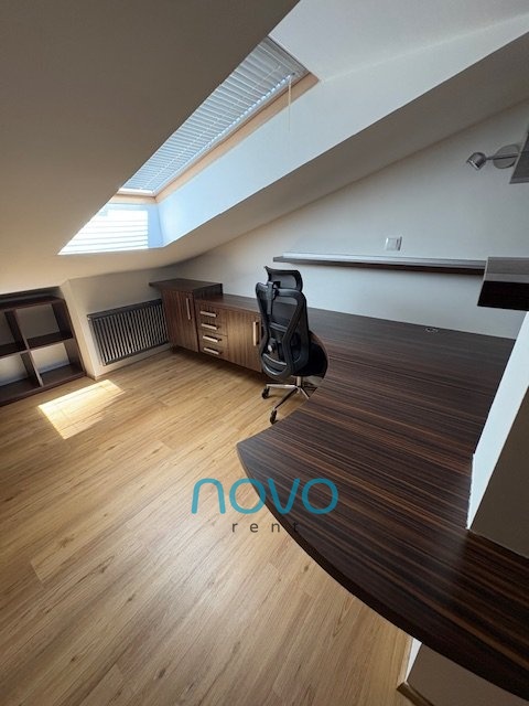 Pronájem bytu 3+1 115 m2, Praha – náhled fotky 17